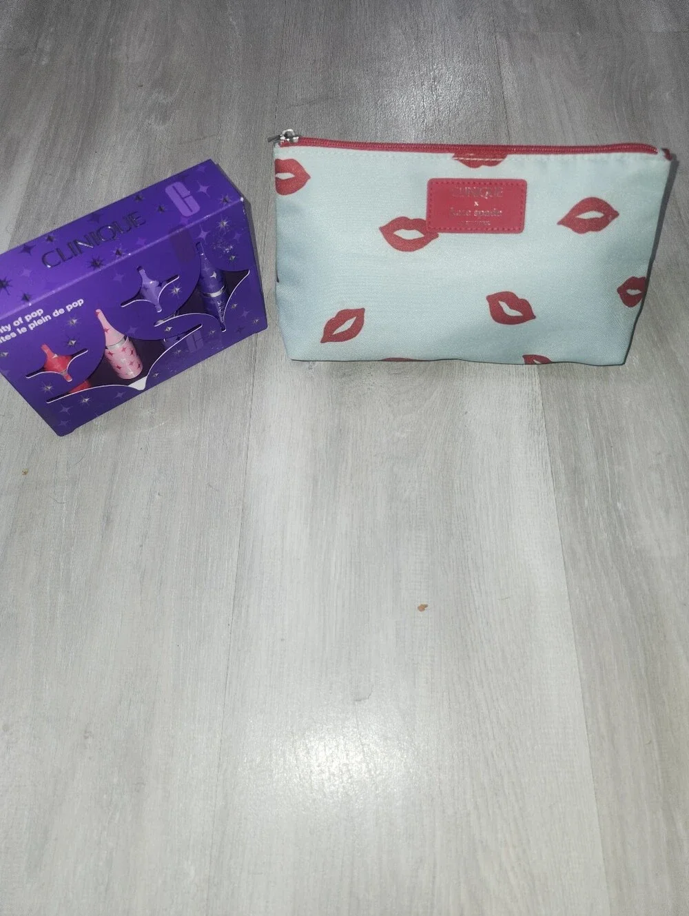 Clinique X Kate Spade Cosmetic Bag and 4 Plenty of Pop Lipsticks